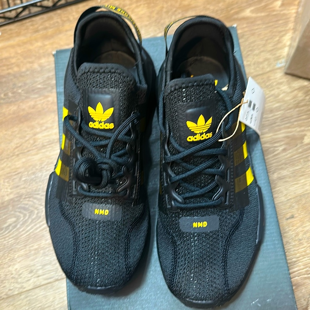 adidas Originals NMD_R1 V2 J 'Black Yellow GY1397 size 5.5
